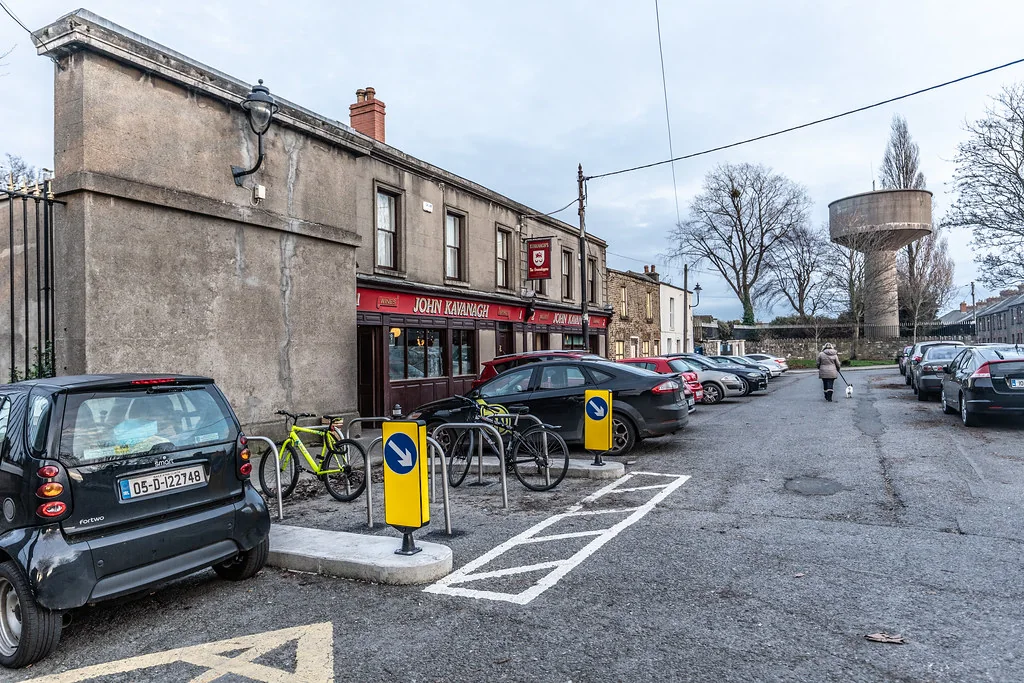 Fachada real de The Gravediggers en Glasnevin